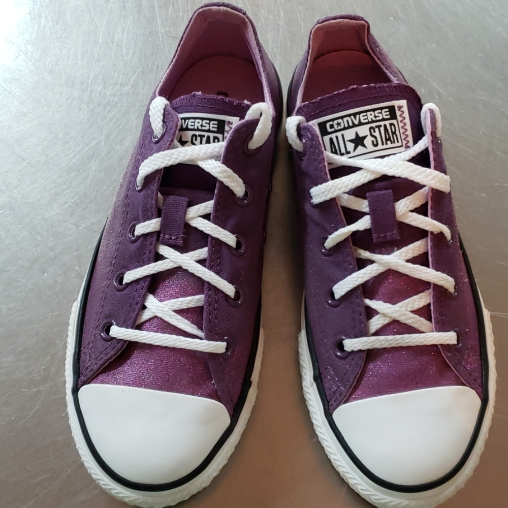 Converse All Star Tennis shoes Size 2 Purple NEW